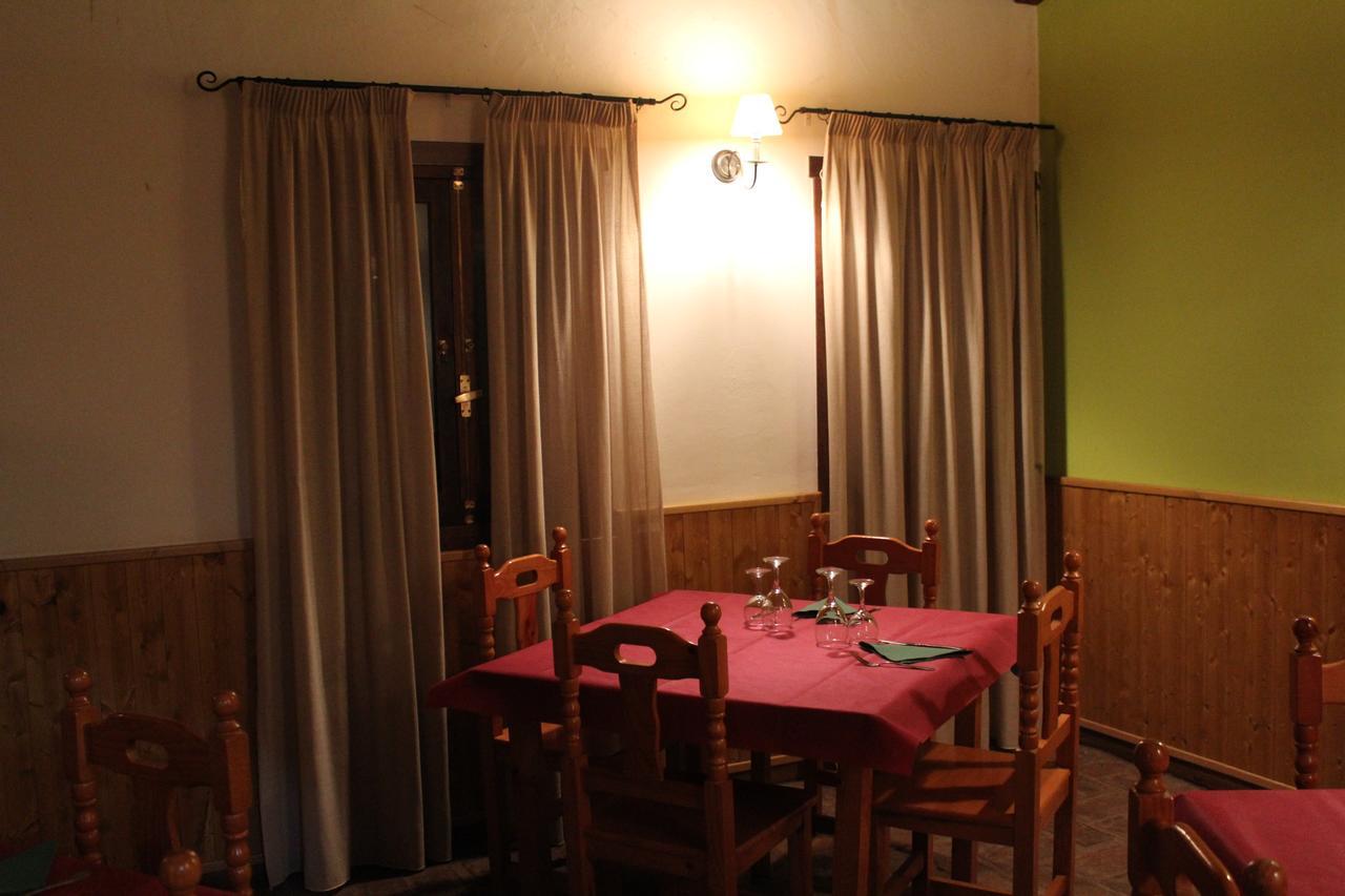 Hotel Rural Puerta De Monfrague Villarreal de San Carlos Εξωτερικό φωτογραφία