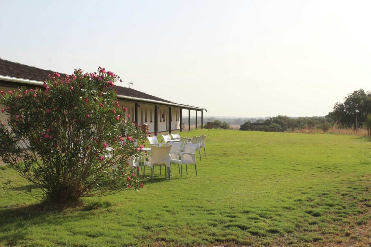 Hotel Rural Puerta De Monfrague Villarreal de San Carlos Εξωτερικό φωτογραφία